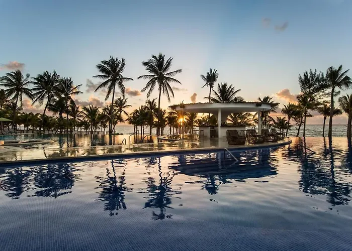 The Fives & Residences - Senses Inclusive 5*