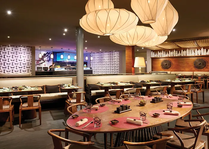 The Fives & Residences - Senses Inclusive 5*